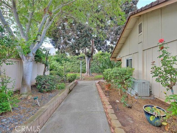 3077 Via Serena B, Laguna Woods CA 92637