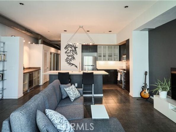 133 The Promenade 319, Long Beach CA 90802