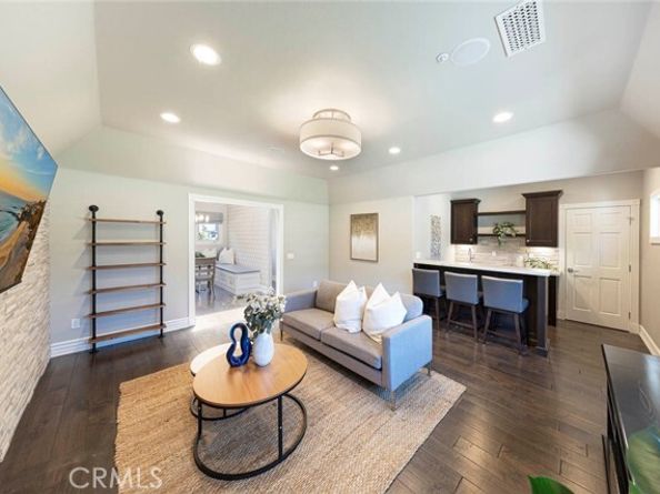 185 S Trish Court, Anaheim CA 92808