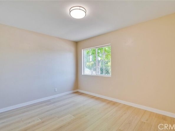 1221 Westminster Avenue, East Palo Alto CA 94303