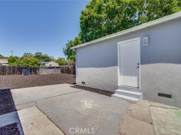 1221 Westminster Avenue, East Palo Alto CA 94303