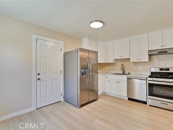 1221 Westminster Avenue, East Palo Alto CA 94303
