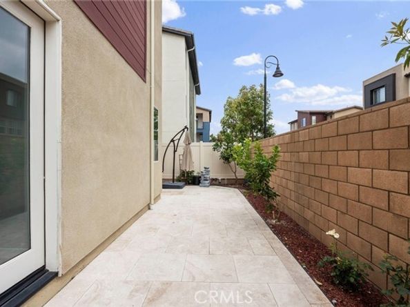 584 Catalonia, Lake Forest (el Toro) CA 92630