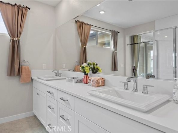 584 Catalonia, Lake Forest (el Toro) CA 92630