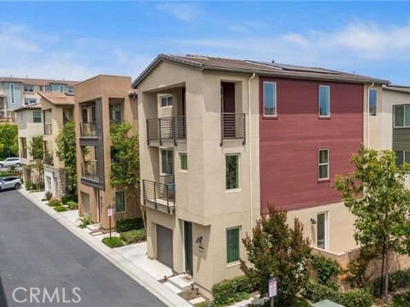584 Catalonia, Lake Forest (el Toro) CA 92630