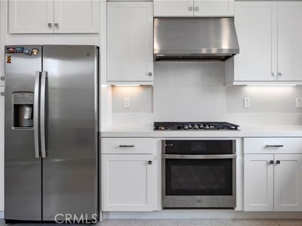 584 Catalonia, Lake Forest (el Toro) CA 92630