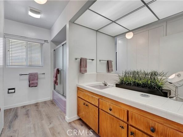 3211 Locust Avenue, Long Beach CA 90807
