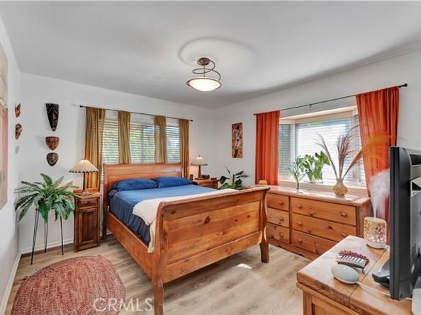 3211 Locust Avenue, Long Beach CA 90807