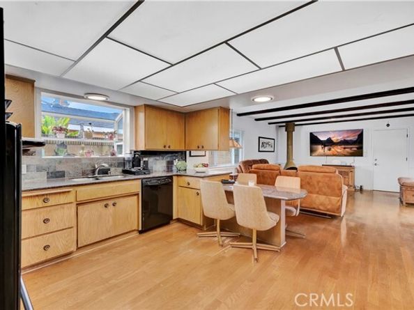 3211 Locust Avenue, Long Beach CA 90807