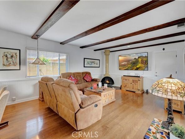 3211 Locust Avenue, Long Beach CA 90807