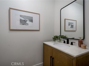 223 Howland Canal, Venice (los Angeles) CA 90291