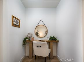 223 Howland Canal, Venice (los Angeles) CA 90291