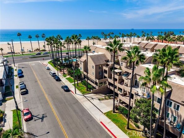1200 Pacific Coast 106, Huntington Beach CA 92648