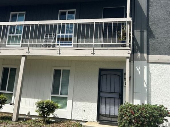 2861 S Fairview D, Santa Ana CA 92704