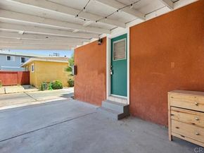 220 Calle Primera, San Ysidro (san Diego) CA 92173