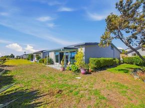 3890 Vista Campana 39, Oceanside CA 92057