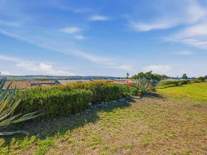 3890 Vista Campana 39, Oceanside CA 92057