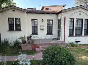 11203 Califa Street, North Hollywood (los Angeles) CA 91601