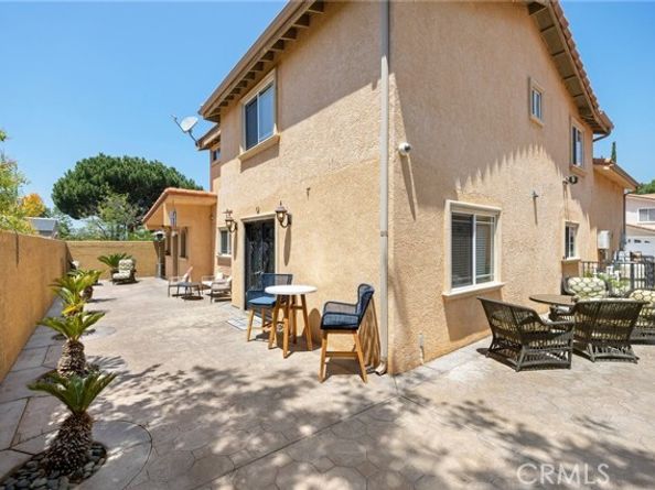 10610 Oak Tree Way, Sunland (los Angeles) CA 91040