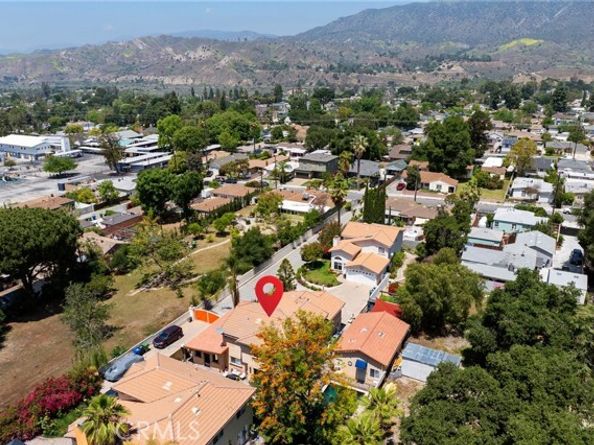 10610 Oak Tree Way, Sunland (los Angeles) CA 91040