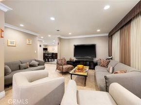 10610 Oak Tree Way, Sunland (los Angeles) CA 91040