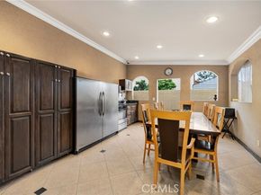 10610 Oak Tree Way, Sunland (los Angeles) CA 91040