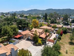 10610 Oak Tree Way, Sunland (los Angeles) CA 91040