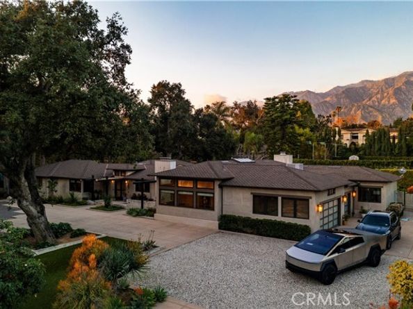 865 W Foothill, Arcadia CA 91006