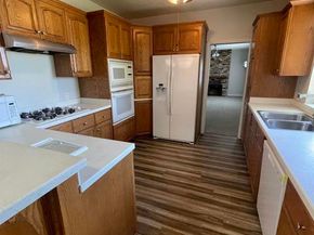 1134 E 5th Ave, Escondido CA 92025