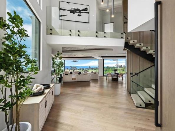 6627 Muirlands Dr, La Jolla (san Diego) CA 92037