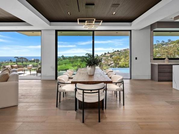 6627 Muirlands Dr, La Jolla (san Diego) CA 92037