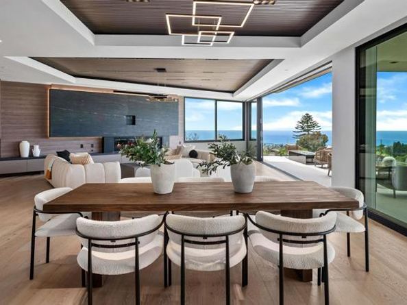 6627 Muirlands Dr, La Jolla (san Diego) CA 92037