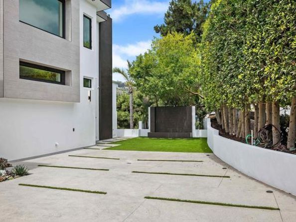 6627 Muirlands Dr, La Jolla (san Diego) CA 92037