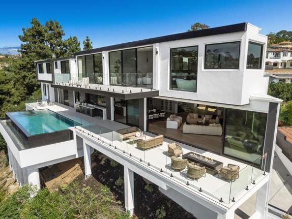 6627 Muirlands Dr, La Jolla (san Diego) CA 92037