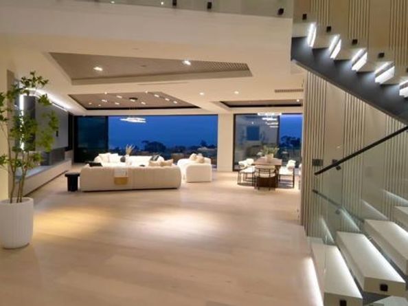 6627 Muirlands Dr, La Jolla (san Diego) CA 92037
