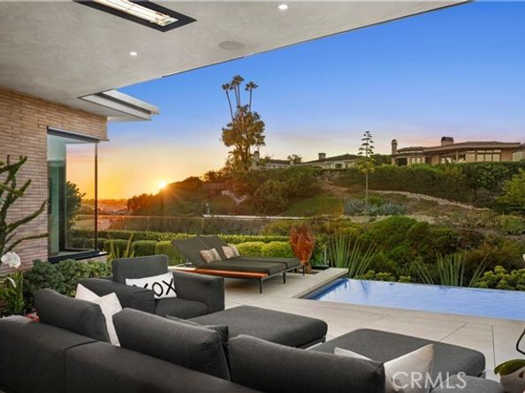 1521 Bayadere Terrace, Corona Del Mar (newport Beach) CA 92625