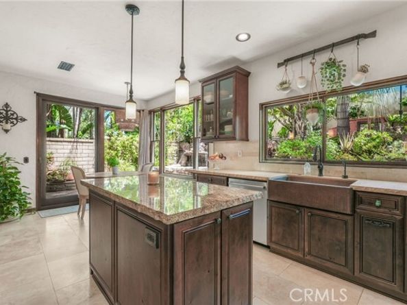 19066 Willow Brook, Lake Forest (el Toro) CA 92679