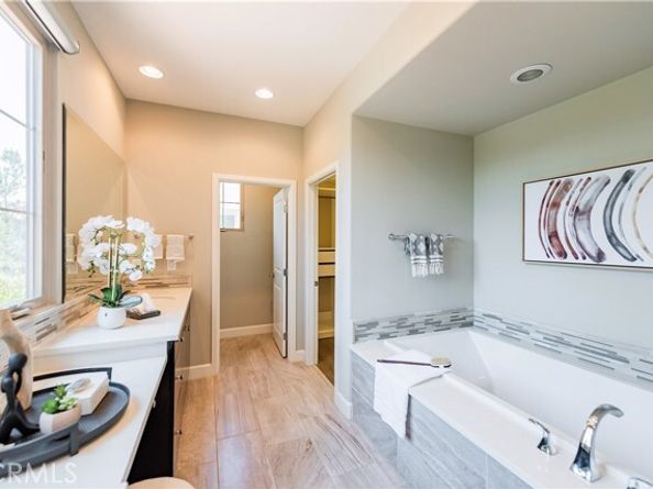114 Bridle, Irvine CA 92602