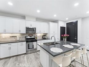 209 El Paseo, Lake Forest (el Toro) CA 92610