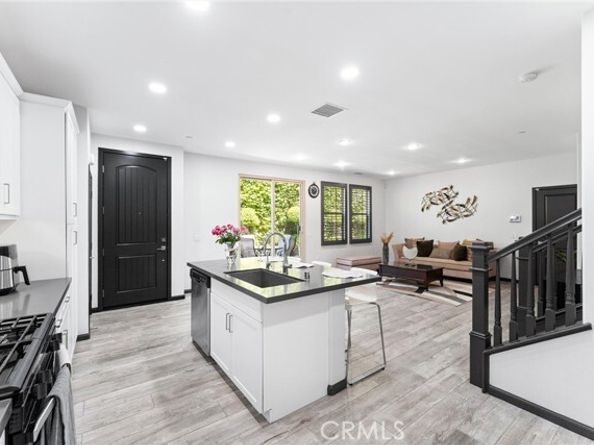 209 El Paseo, Lake Forest (el Toro) CA 92610