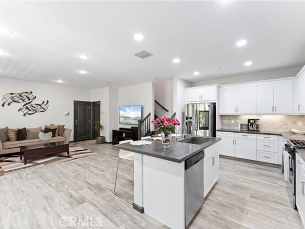 209 El Paseo, Lake Forest (el Toro) CA 92610