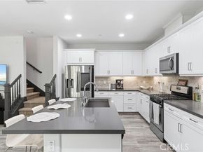 209 El Paseo, Lake Forest (el Toro) CA 92610