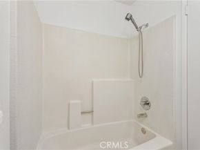 23371 La Crescenta, Mission Viejo CA 92691