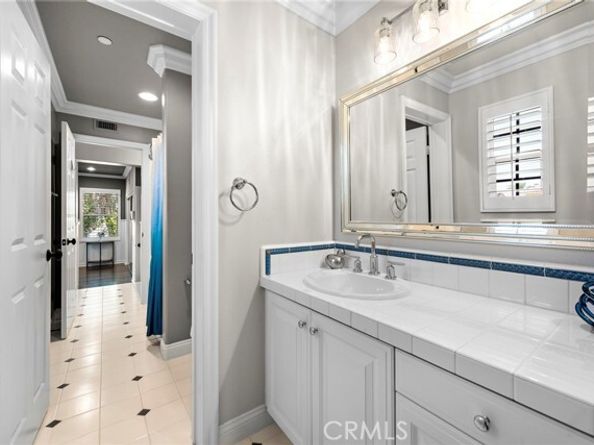 58 Long View Road, Laguna Hills CA 92679