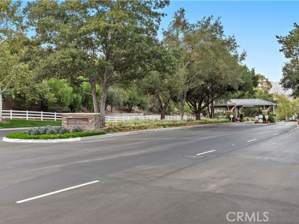 58 Long View Road, Laguna Hills CA 92679