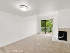 20331 Bluffside A408, Huntington Beach CA 92646