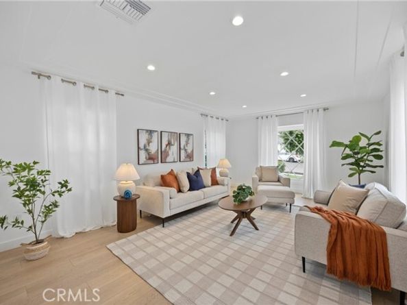 4254 W 58th Place, Los Angeles CA 90043
