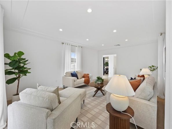 4254 W 58th Place, Los Angeles CA 90043