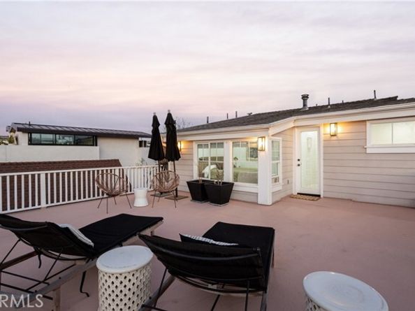 433 Acacia, Corona Del Mar (newport Beach) CA 92625