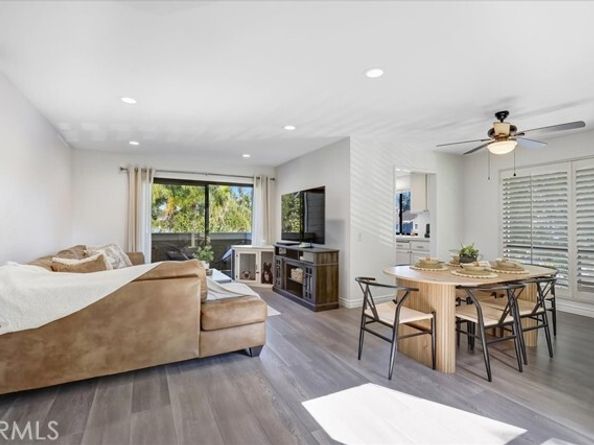 75 Cambria, Aliso Viejo CA 92656